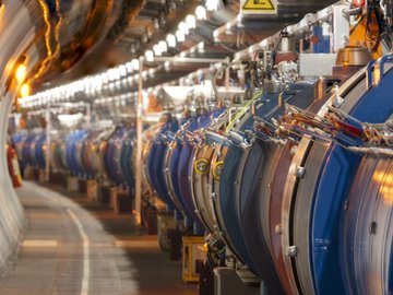 CERN pretende criar o maior colisor de partículas do mundo