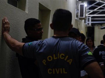 Policiais fizeram apreensões em Valença e Monsenhor Gil