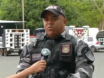 Polícia apreende 5 paredões de som tocando ao mesmo tempo em sítio da zona rural