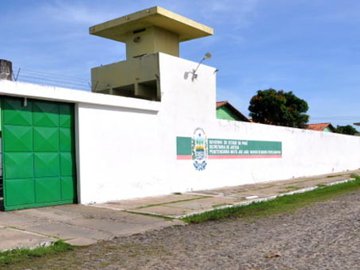 Presa foge pela porta da frente de presídio; Sejus abre sindicância