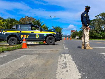 PRF registra 23 acidentes e três mortes durante feriadão no Piauí