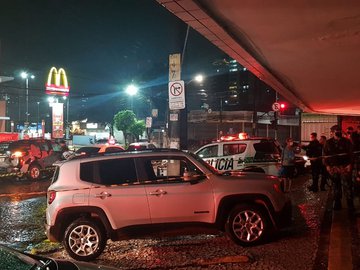 Criminosos realizam arrastão durante festa de aniversário em Fortaleza