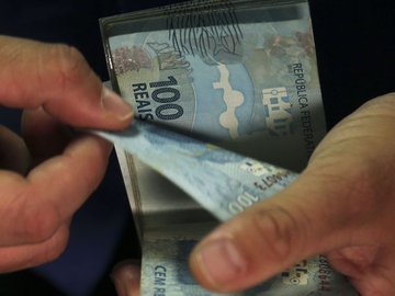 Auxílio Gás, no valor de R$ 110, também será pago hoje