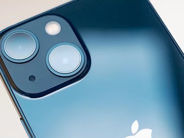 Apple é proibida de vender iPhone sem carregador no Brasil