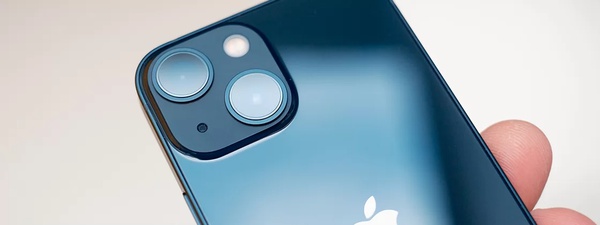 Apple é proibida de vender iPhone sem carregador no Brasil