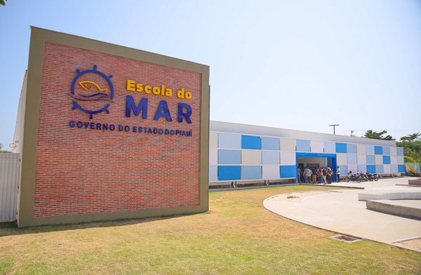 Escola do Mar.