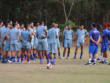 Técnico do Enxuga Rato confirma dois jogos-treinos contra equipe amadora e avalia um amistoso antes da estreia no Piauiense. Treinador comenta treinos afastados do CT Reinaldo Barros